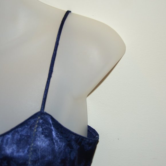 Victoria's Secret navy blue silk lingerie chemise Size XS EUC - Picture 3 of 9